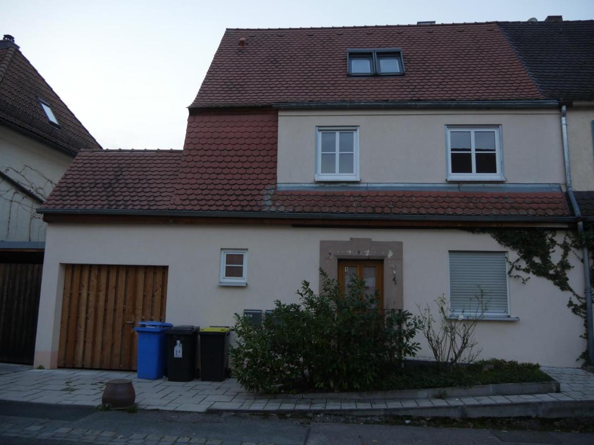 Maisonette-Wohnung In Nuernberg Mit Kamin Eksteriør bilde